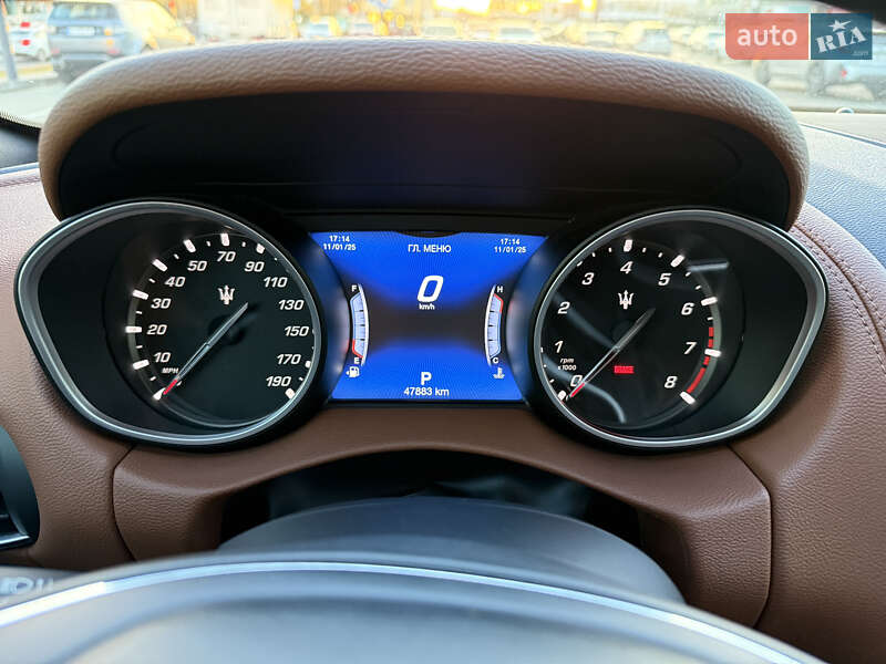 Внедорожник / Кроссовер Maserati Levante 2018 в Киеве