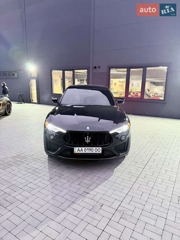 Позашляховик / Кросовер Maserati Levante 2020 в Києві фото 40 Позашляховик / Кросовер Maserati Levante 2020 в Києві