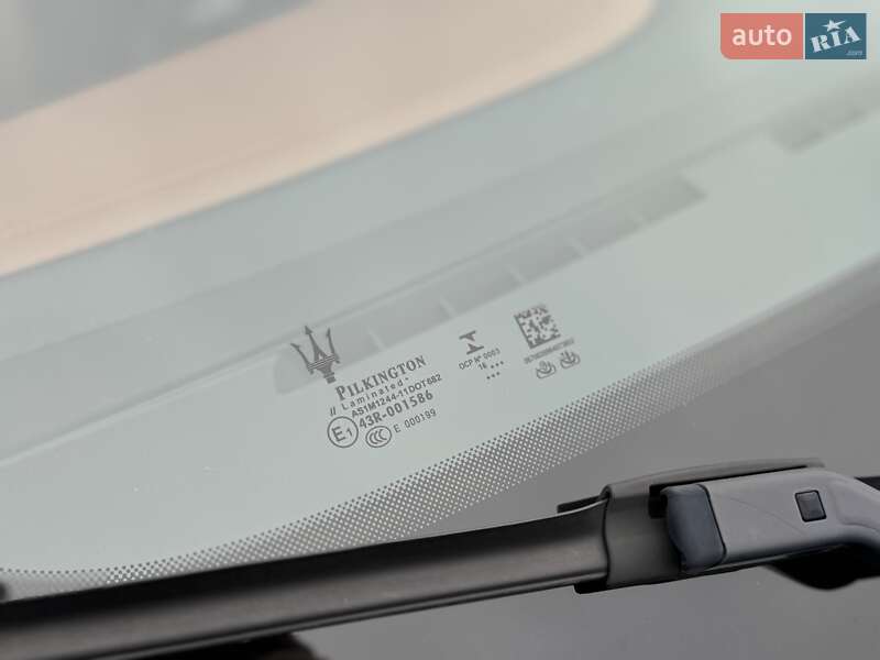 Позашляховик / Кросовер Maserati Levante 2017 в Києві