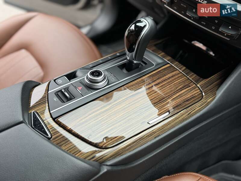 Позашляховик / Кросовер Maserati Levante 2017 в Києві