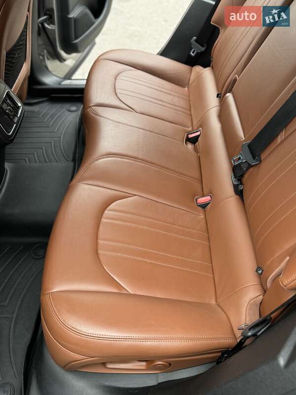 Позашляховик / Кросовер Maserati Levante 2017 в Києві