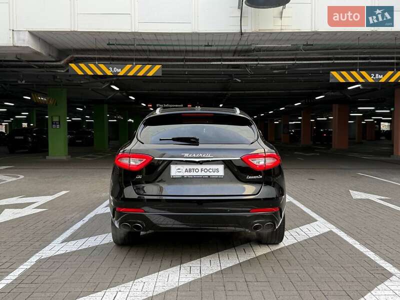 Внедорожник / Кроссовер Maserati Levante 2018 в Киеве