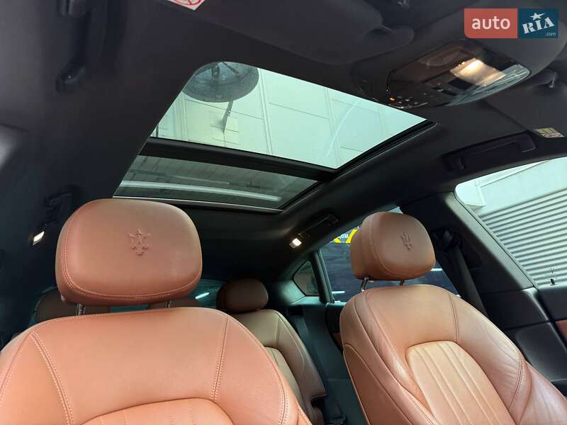 Внедорожник / Кроссовер Maserati Levante 2018 в Киеве