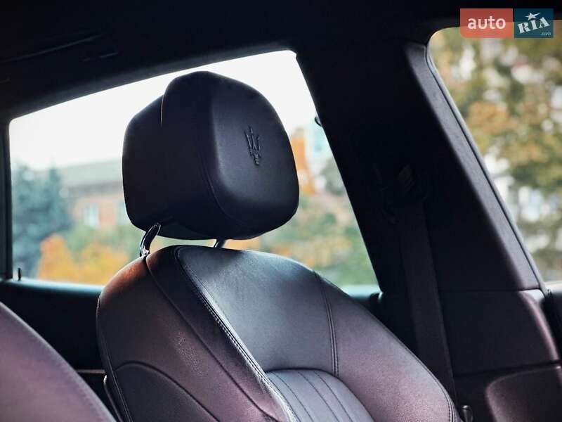 Внедорожник / Кроссовер Maserati Levante 2018 в Киеве фото 31 Внедорожник / Кроссовер Maserati Levante 2018 в Киеве