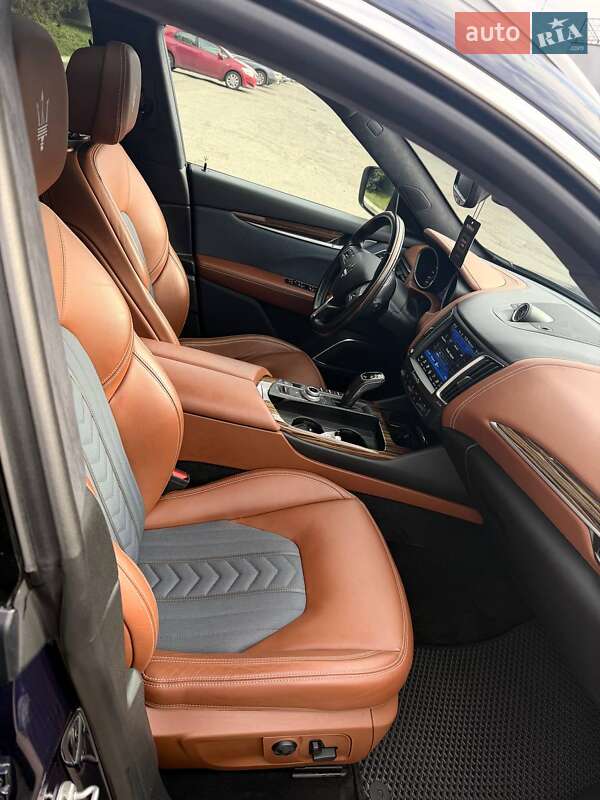 Внедорожник / Кроссовер Maserati Levante 2020 в Львове
