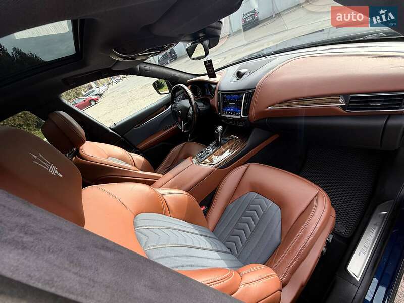 Внедорожник / Кроссовер Maserati Levante 2020 в Львове