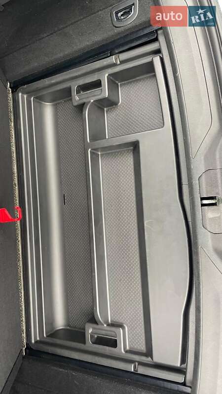 Внедорожник / Кроссовер Maserati Levante 2019 в Белой Церкви фото 50 Внедорожник / Кроссовер Maserati Levante 2019 в Белой Церкви