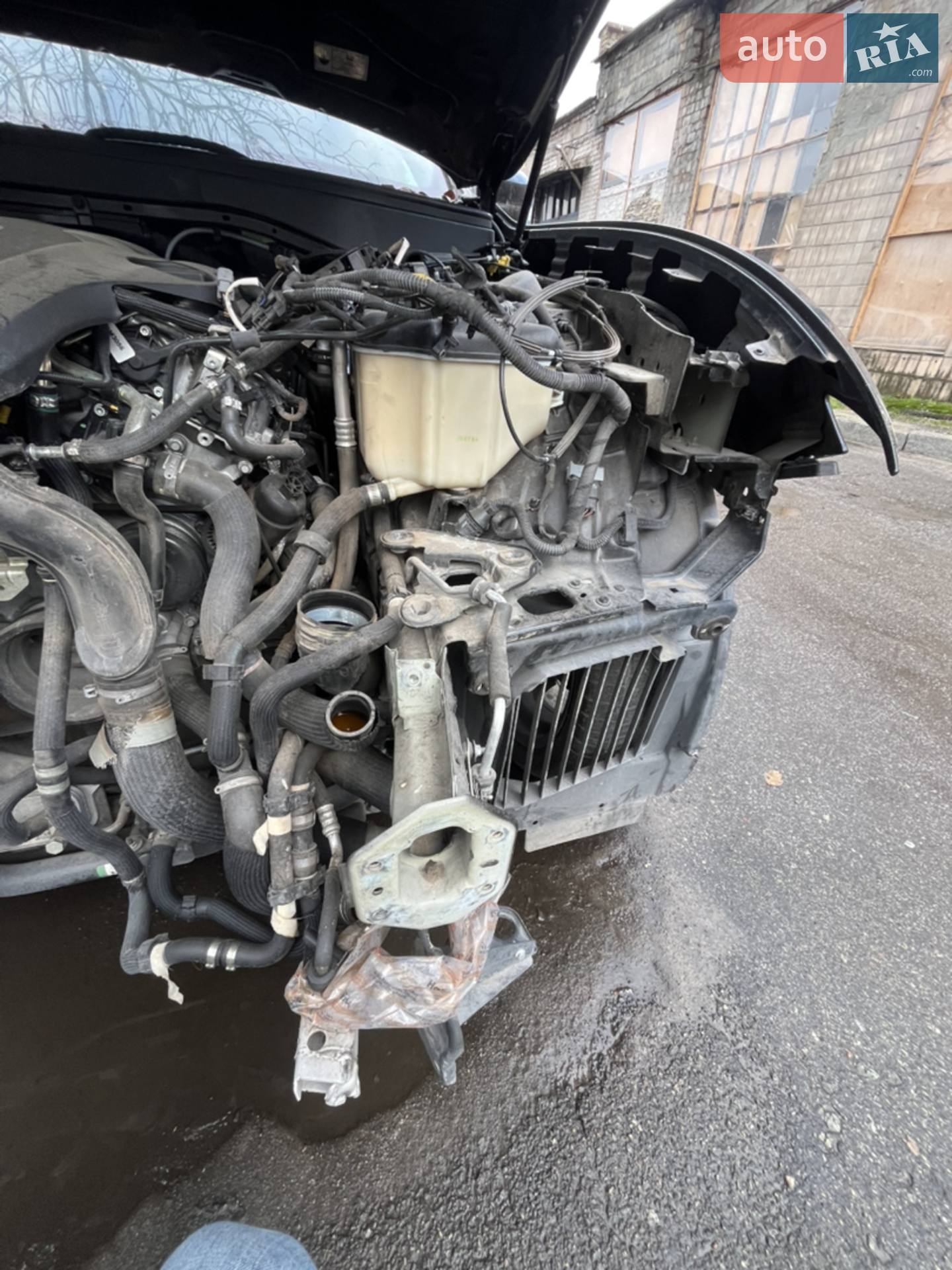 2017 Maserati Levante - мініатюра 3