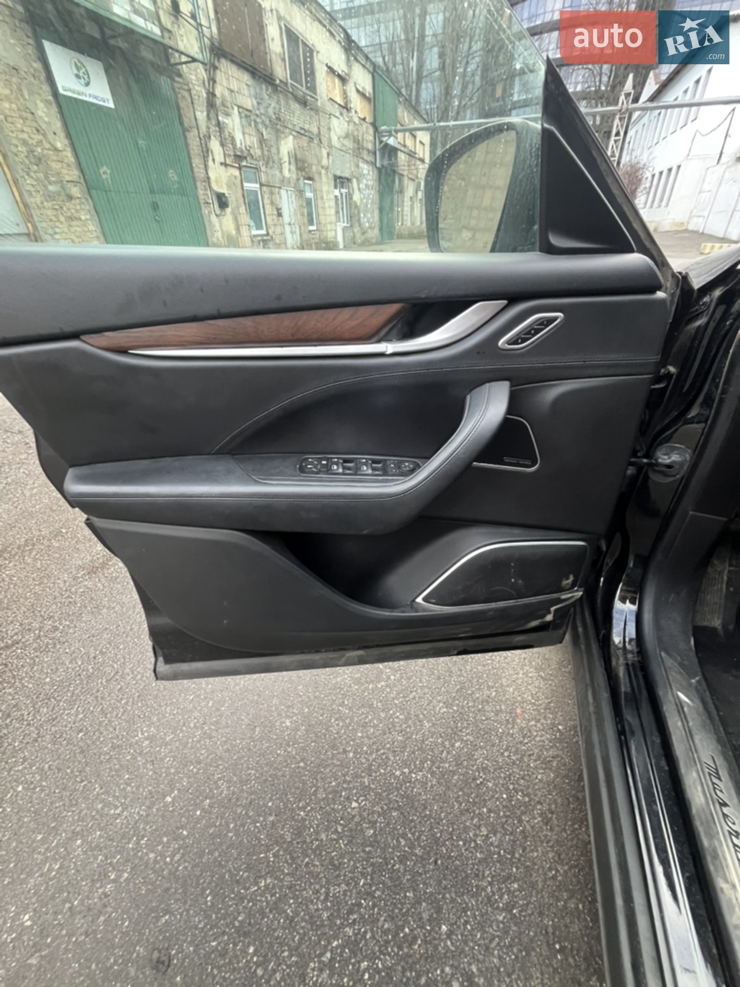 2017 Maserati Levante - мініатюра 9