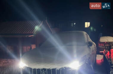 Внедорожник / Кроссовер Maserati Levante 2016 в Киеве