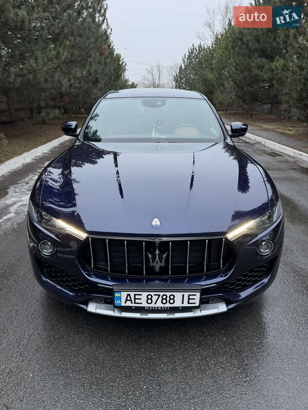 Внедорожник / Кроссовер Maserati Levante 2018 в Днепре фото 2 Внедорожник / Кроссовер Maserati Levante 2018 в Днепре