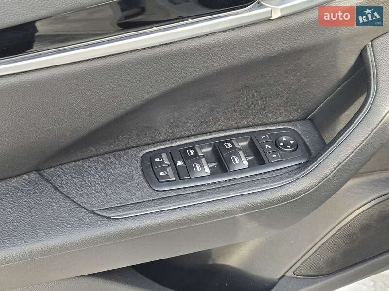 Внедорожник / Кроссовер Maserati Levante 2021 в Киеве фото 13 Внедорожник / Кроссовер Maserati Levante 2021 в Киеве