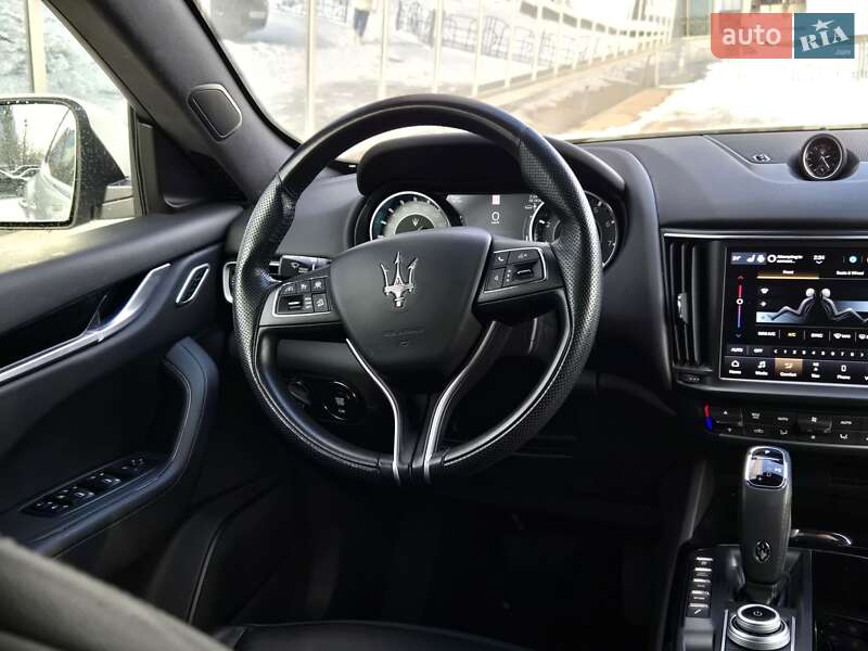 Внедорожник / Кроссовер Maserati Levante 2021 в Киеве фото 24 Внедорожник / Кроссовер Maserati Levante 2021 в Киеве