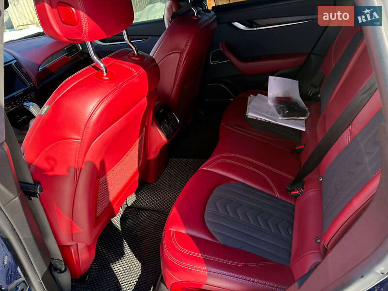 Внедорожник / Кроссовер Maserati Levante 2018 в Тернополе фото 15 Внедорожник / Кроссовер Maserati Levante 2018 в Тернополе