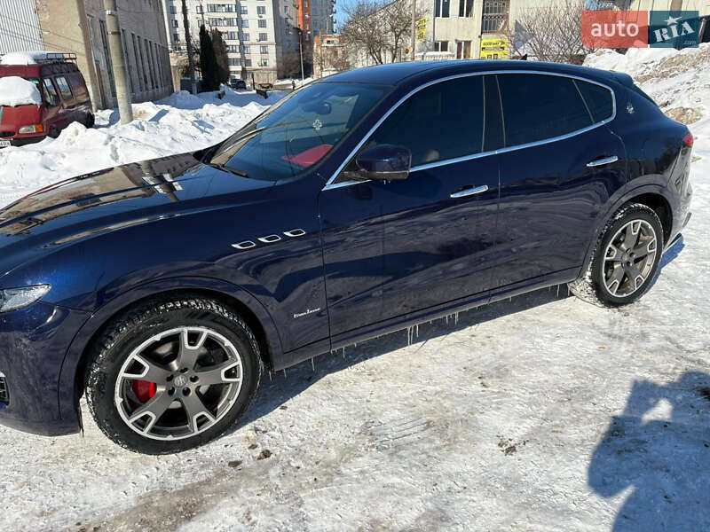 Внедорожник / Кроссовер Maserati Levante 2018 в Тернополе фото 36 Внедорожник / Кроссовер Maserati Levante 2018 в Тернополе