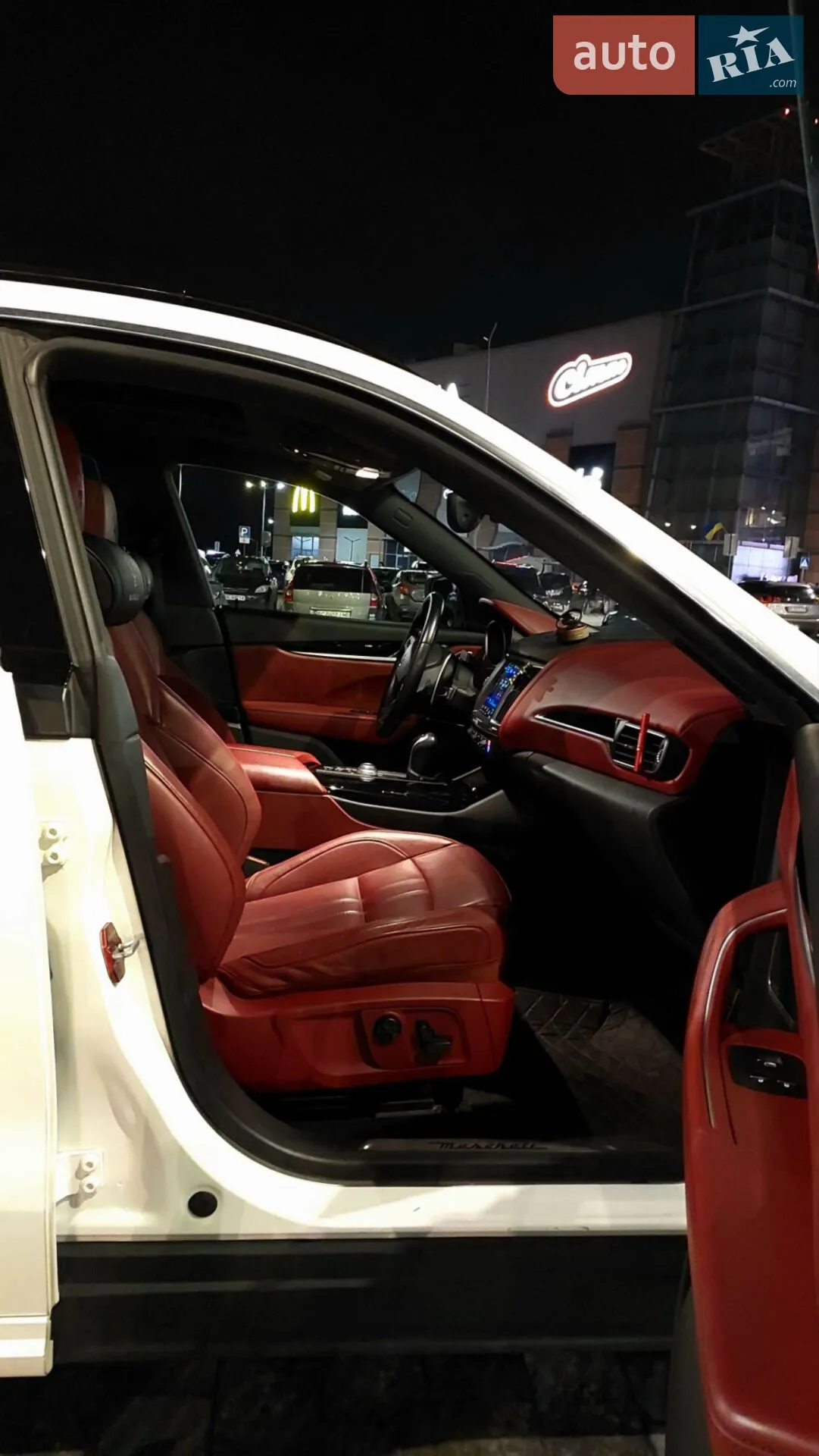 2018 Maserati Levante - мініатюра 18