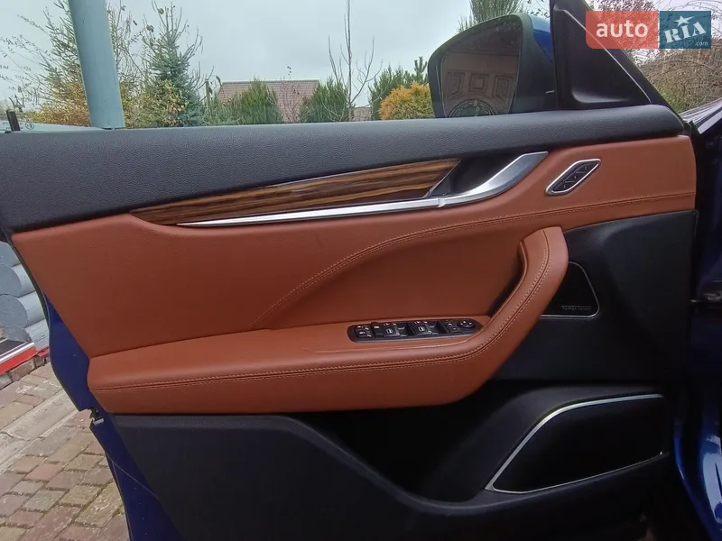 Maserati Levante 2019 VIN ZN661XUS3LX342337 фото оголошення 33 з 94