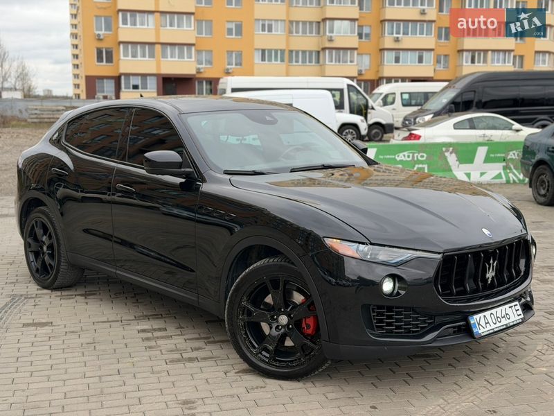 Внедорожник / Кроссовер Maserati Levante 2016 в Киеве фото 7 Внедорожник / Кроссовер Maserati Levante 2016 в Киеве