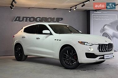 Позашляховик / Кросовер Maserati Levante 2018 в Одесі