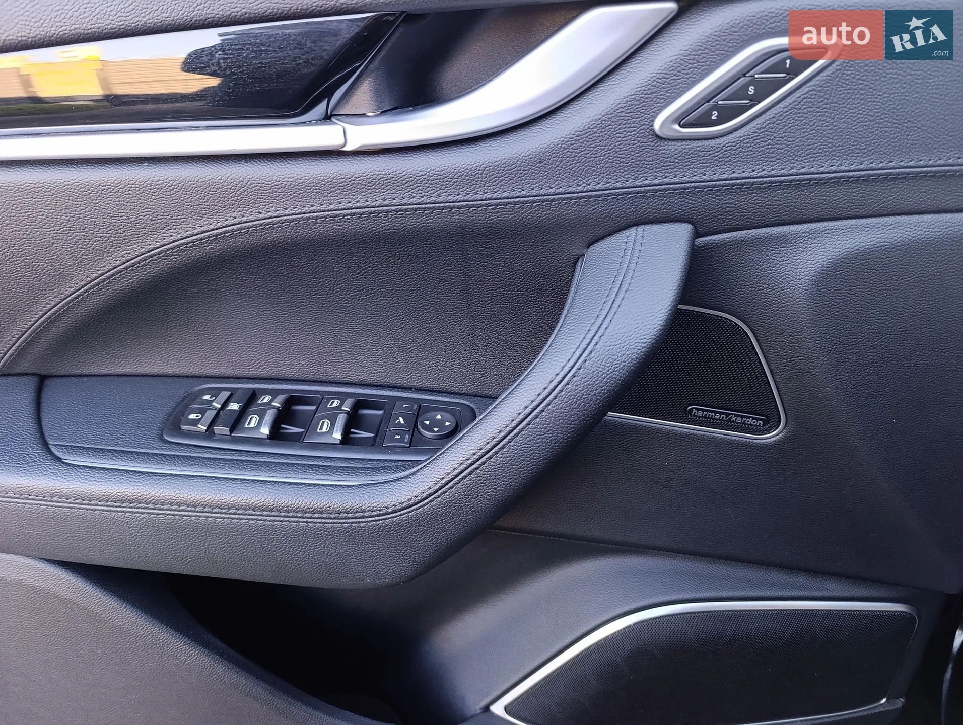 2017 Maserati Levante - мініатюра 14