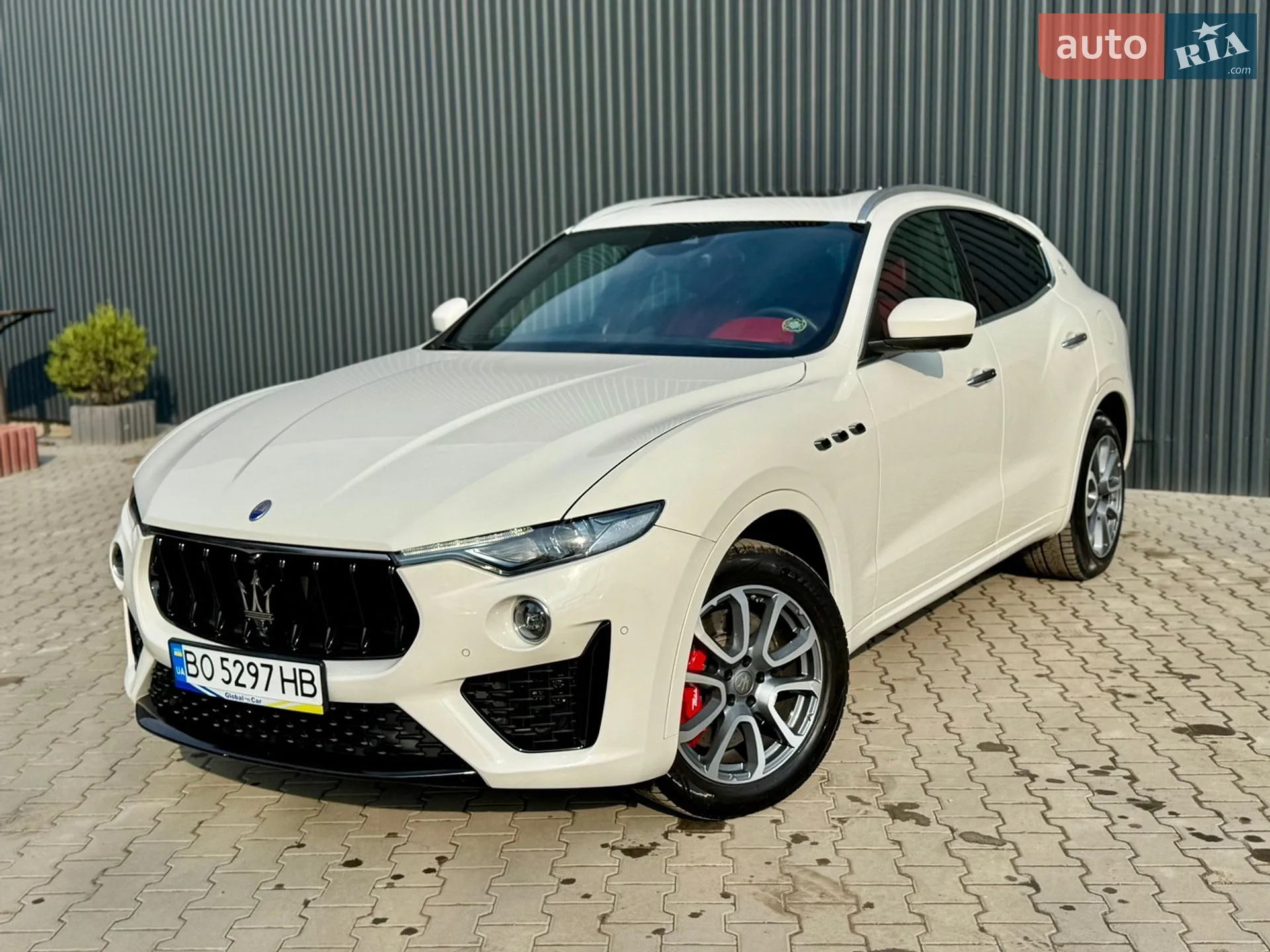 2017 Maserati Levante - мініатюра 13