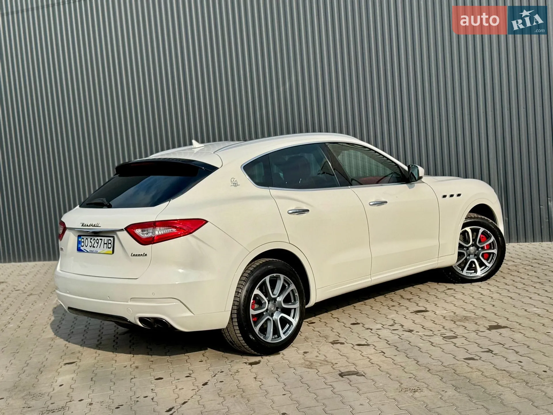 2017 Maserati Levante - мініатюра 17