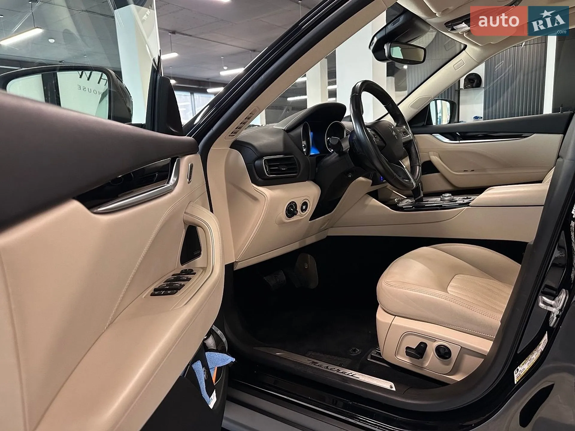 2017 Maserati Levante - мініатюра 14