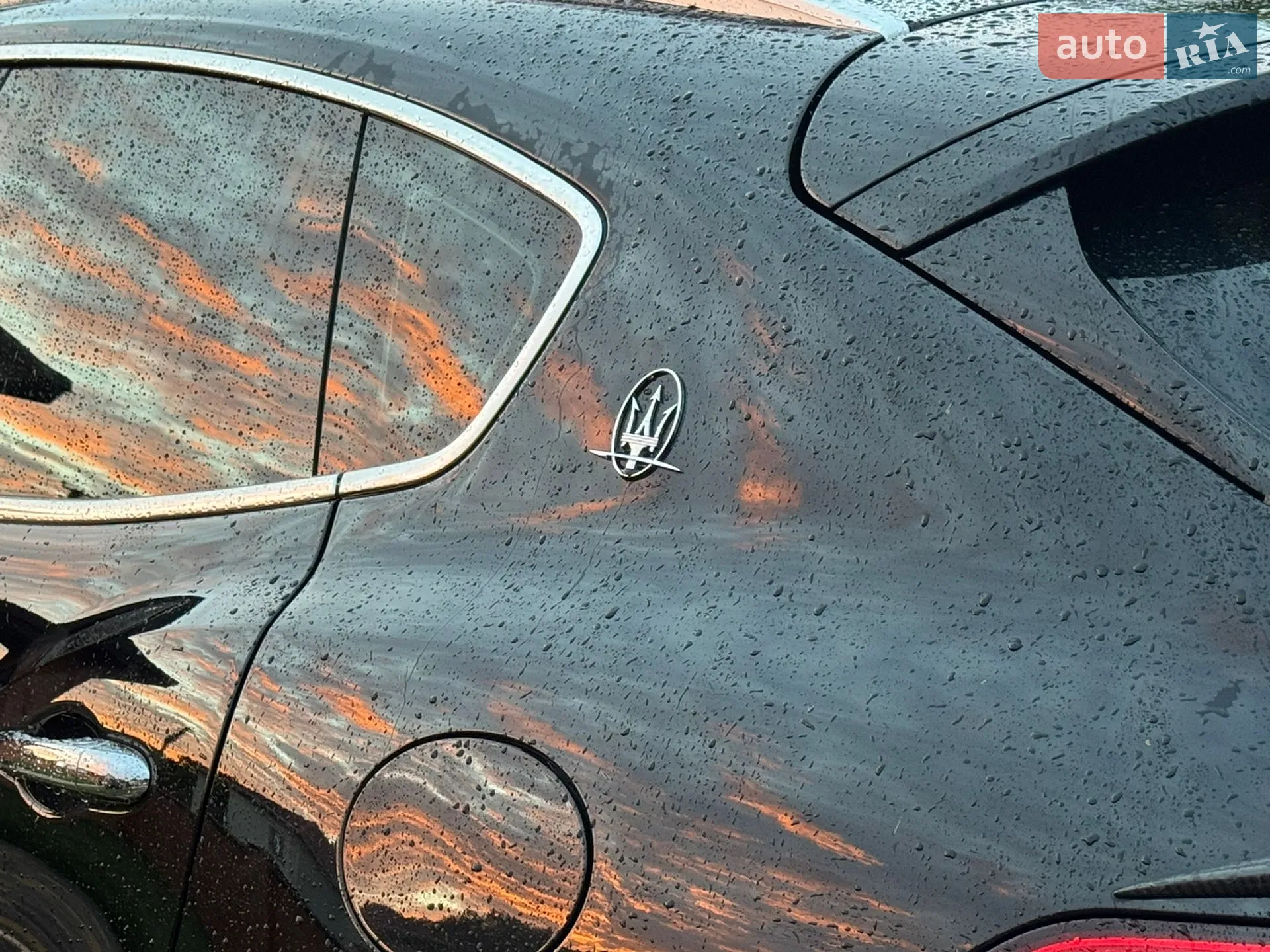 2016 Maserati Levante - мініатюра 9