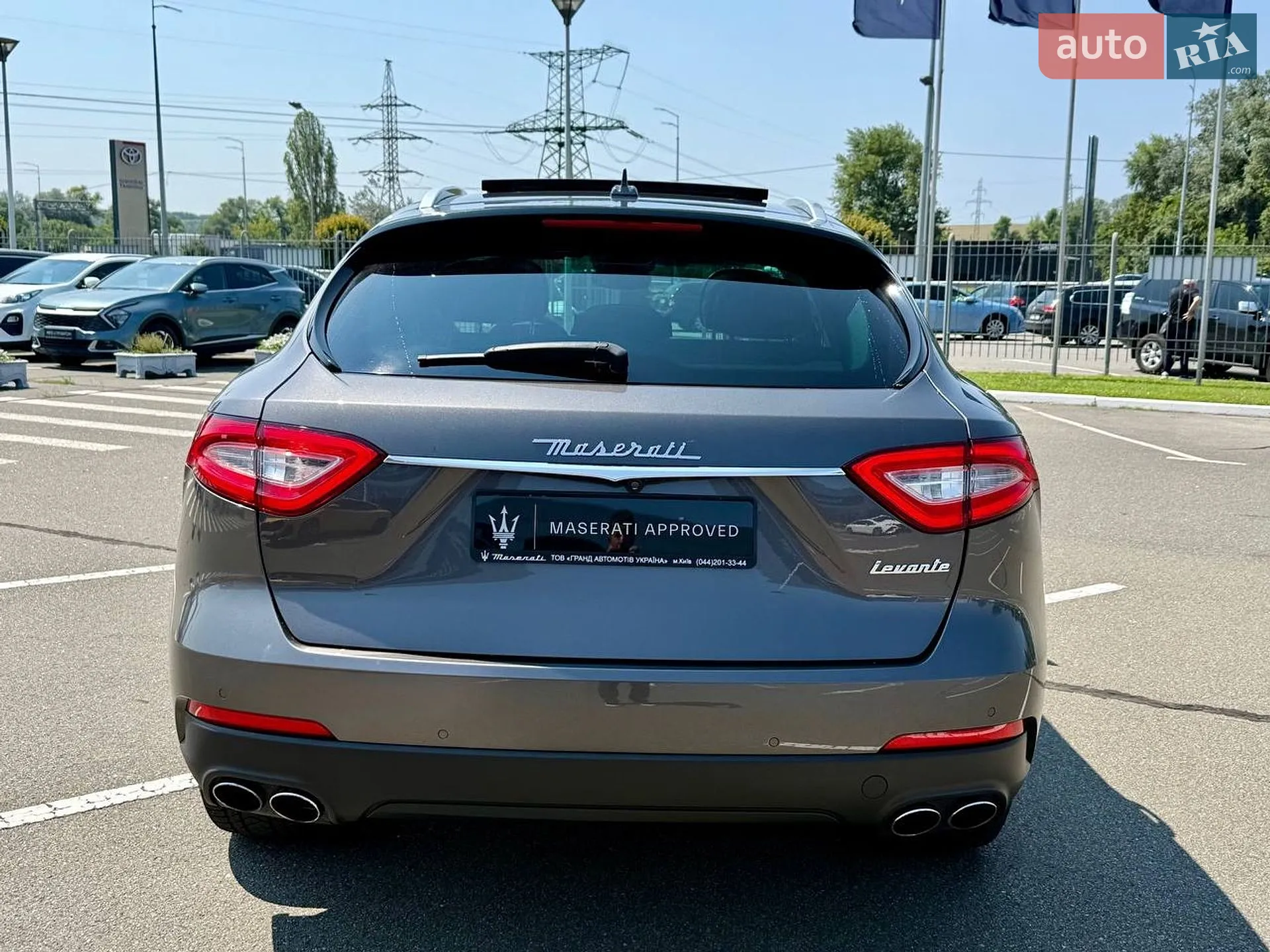 2017 Maserati Levante - мініатюра 4
