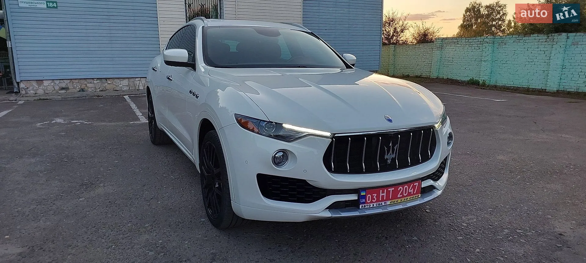 2017 Maserati Levante - мініатюра 5