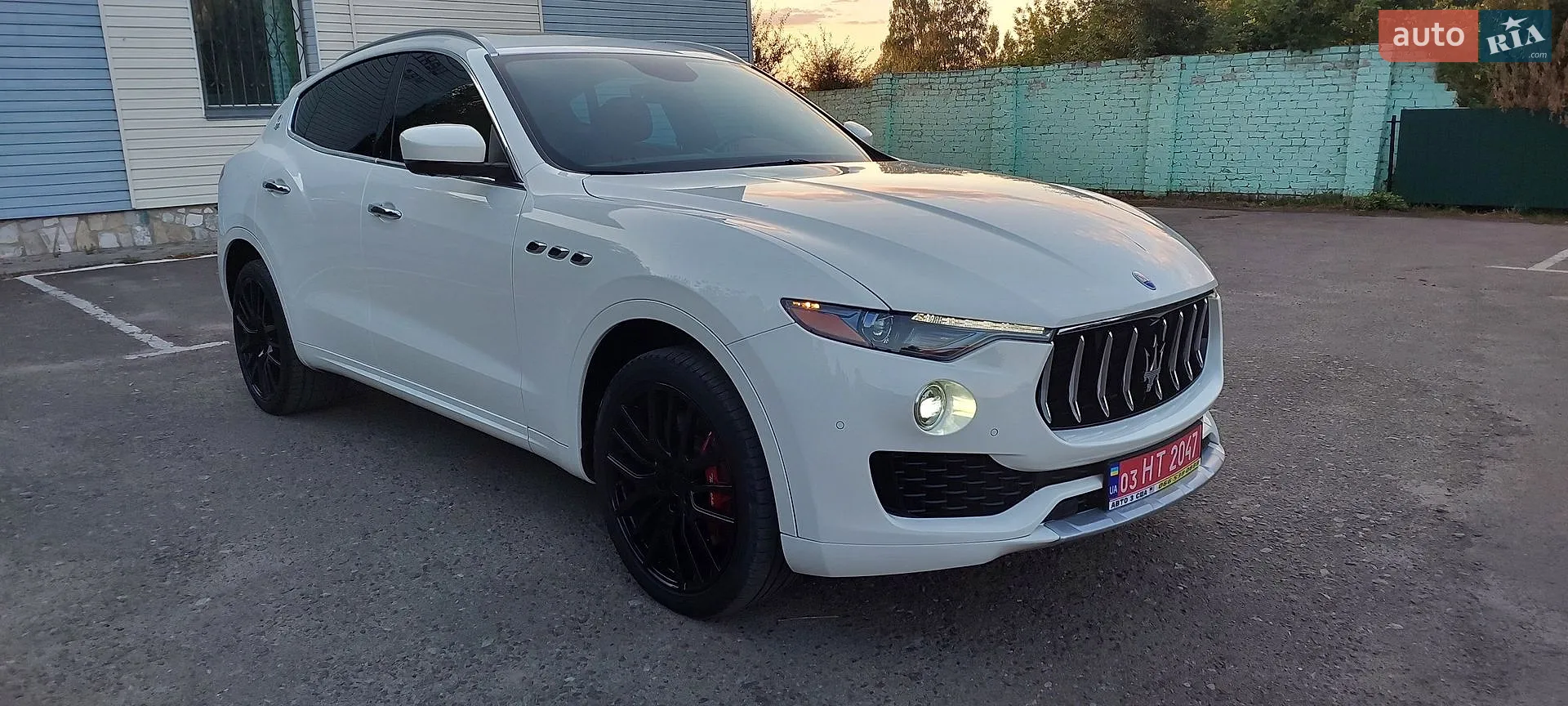 2017 Maserati Levante - мініатюра 8