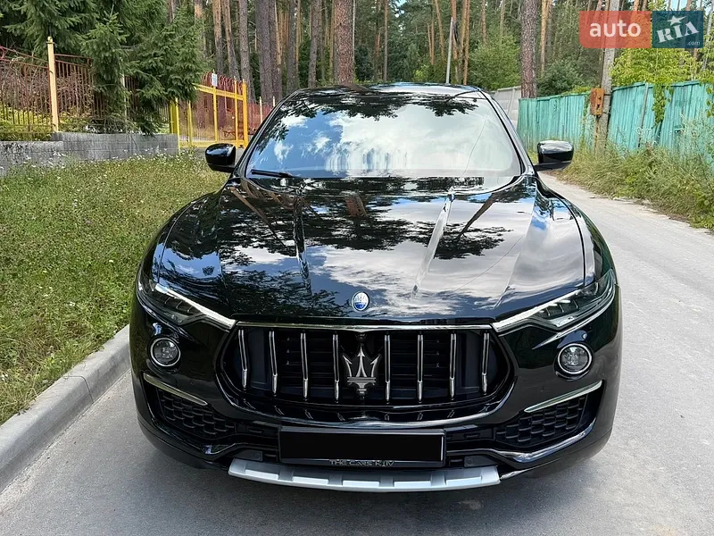 Maserati Levante 2021
