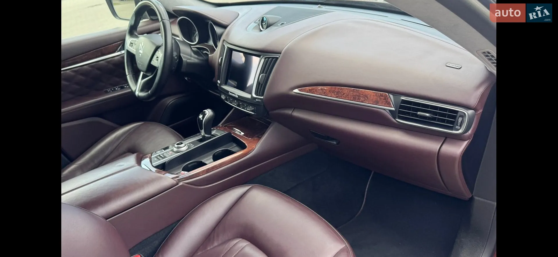 2017 Maserati Levante - мініатюра 14