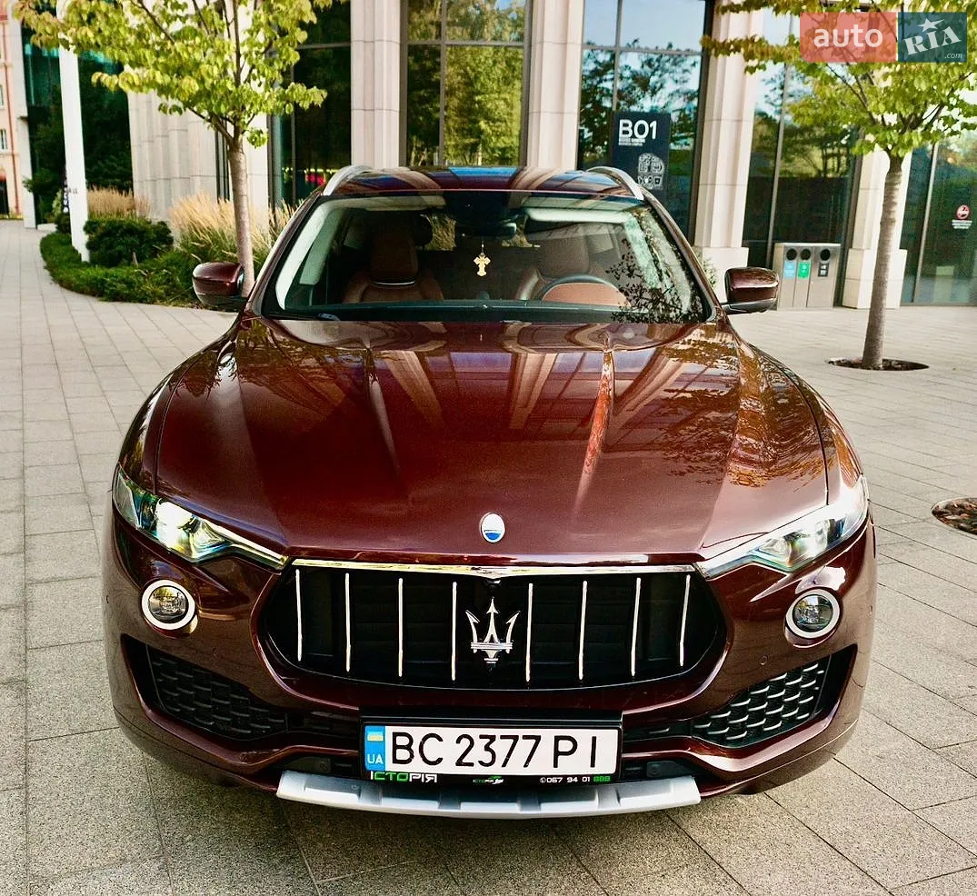 2017 Maserati Levante - фото 1