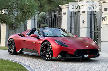 Родстер Maserati MC20 2023 в 