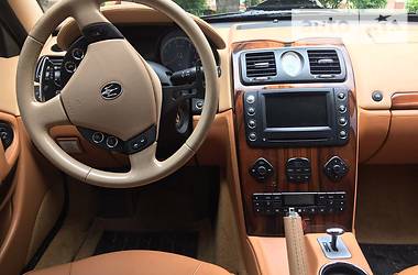Седан Maserati Quattroporte 2005 в 