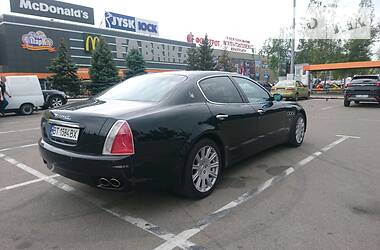 Седан Maserati Quattroporte 2006 в 