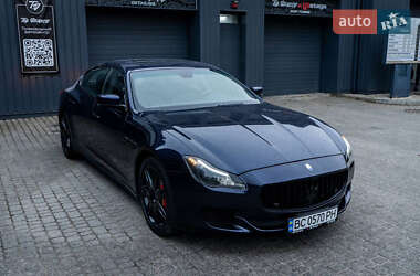 Седан Maserati Quattroporte 2014 в Львові