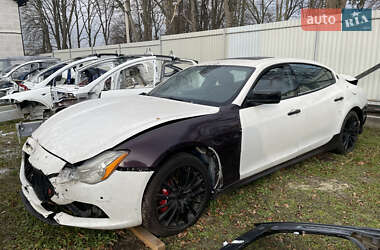 Седан Maserati Quattroporte 2014 в Львові