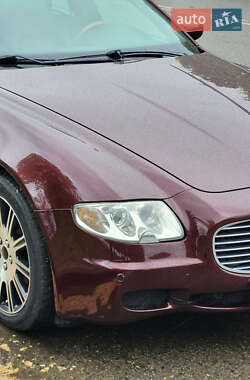Седан Maserati Quattroporte 2006 в 
