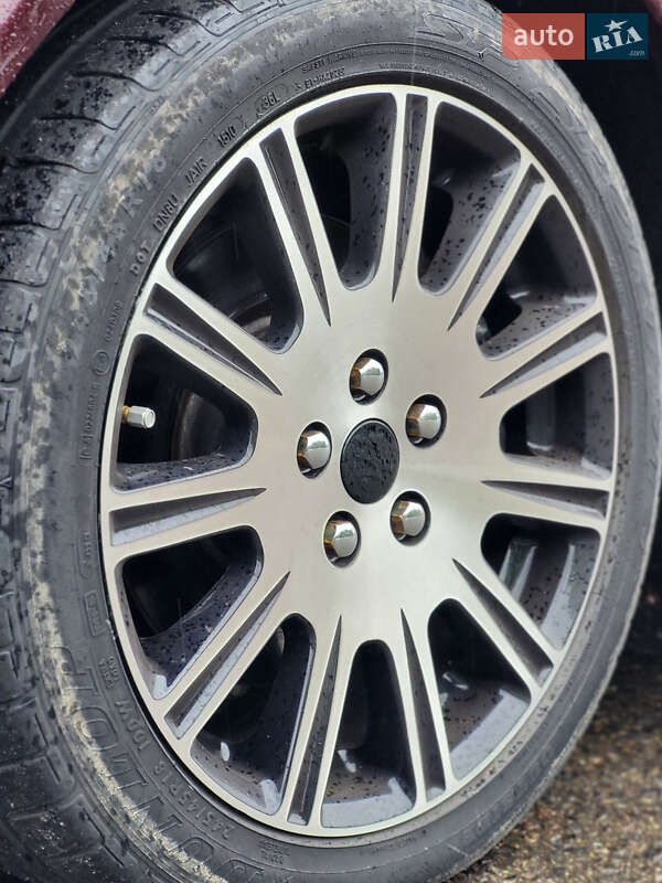 Седан Maserati Quattroporte 2006 в Сумах