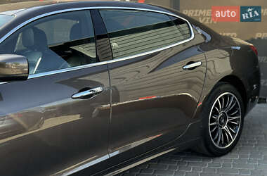 Седан Maserati Quattroporte 2013 в 