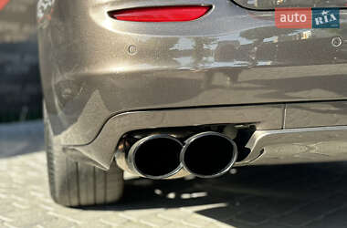 Седан Maserati Quattroporte 2013 в 