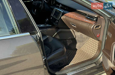 Седан Maserati Quattroporte 2013 в 