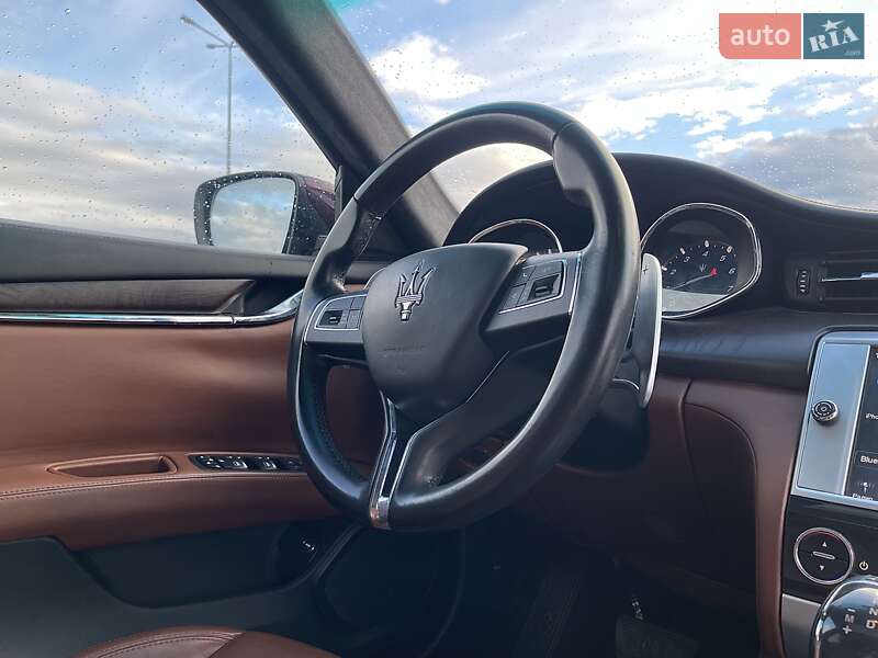 Седан Maserati Quattroporte 2016 в Днепре