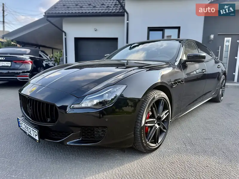 Maserati Quattroporte