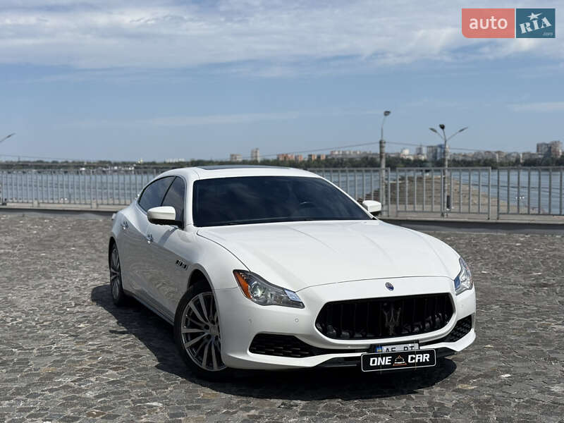 Седан Maserati Quattroporte 2017 в Днепре