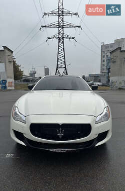 Седан Maserati Quattroporte 2013 в Киеве