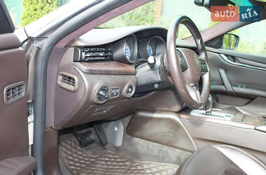 Седан Maserati Quattroporte 2013 в 