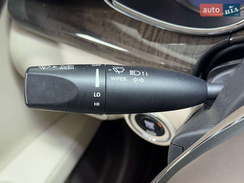 Седан Maserati Quattroporte 2013 в Киеве